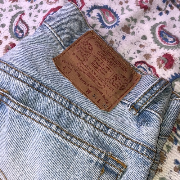 Vintage California Coast Print Jeans - Picture 7 of 14